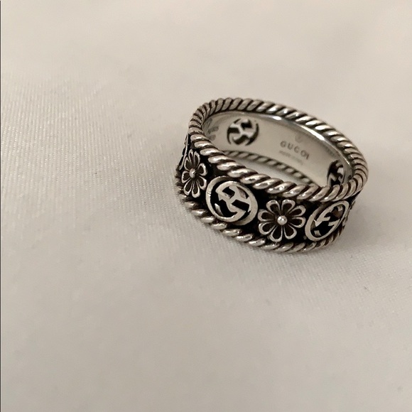 interlocking g silver ring